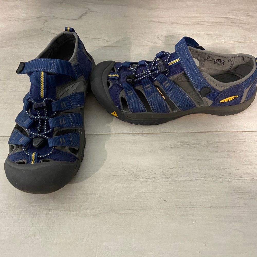 Keen Gray and Blue Sandals